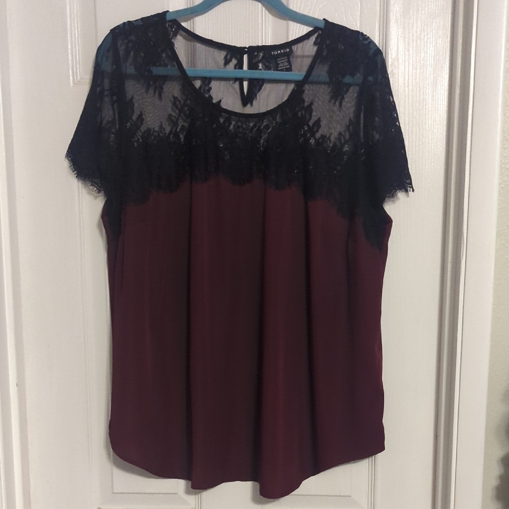 Torrid Red and Black Lace Relaxed Blouse